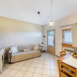  Apartment Garda Country House By Wonderful Italy